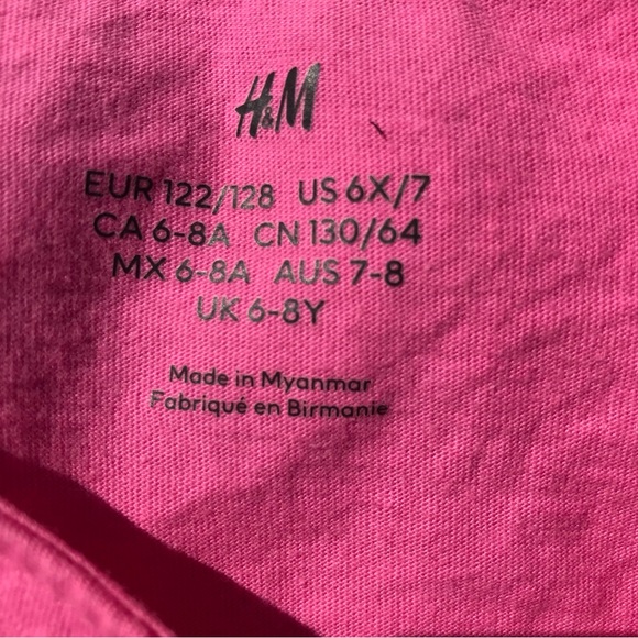 Girls H&M Pink Tee with Eyelet Sleeves - Picture 5 of 5